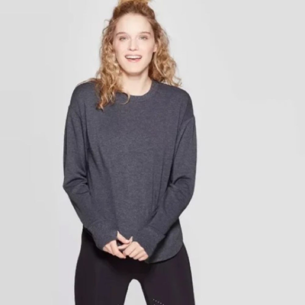 JOYLAB Women's Cozy Curved Hem Charcoal Active Sweatshirt | S